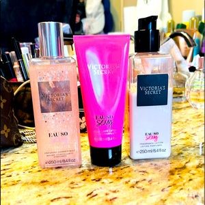 Victoria’s Secret Eau So Sexy Shimmer Mist Bundle